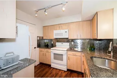 1519 Lincoln Way #301, McLean, VA 22102 - Photo 1