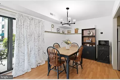 6135 Leesburg Pike #206, Falls Church, VA 22041 - Photo 9