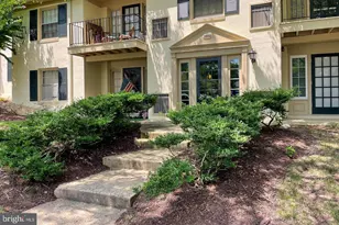 5900 Surrey Hill Pl, Springfield, VA 22152 - Photo 17