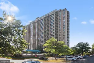 5501 Seminary Rd, Falls Church, VA 22041 - Photo 1