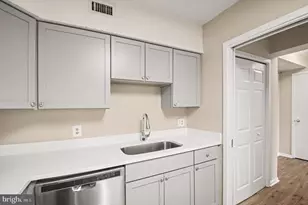 5501 Seminary Rd, Falls Church, VA 22041 - Photo 5
