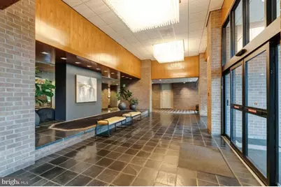 1800 Old Meadow Road #1021, McLean, VA 22102 - Photo 3