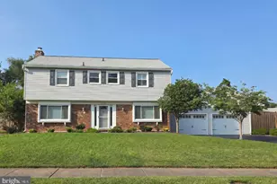 13202 Moss Ranch Ln, Fairfax, VA 22033 - Photo 1