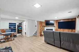 8764 Newington Commons Rd, Lorton, VA 22079 - Photo 29