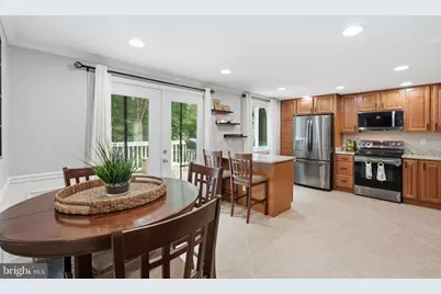 8764 Newington Commons Road, Lorton, VA 22079 - Photo 9