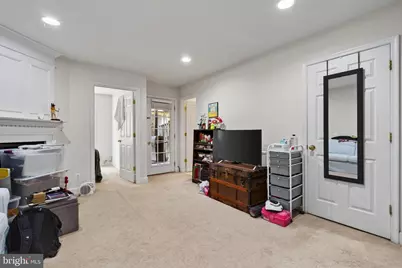 13719 Maple Sugar Lane, Herndon, VA 20171 - Photo 9