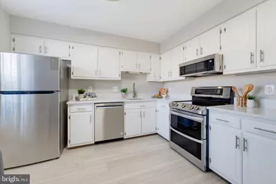 8453 Diablo Court, Alexandria, VA 22309 - Photo 5