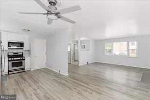 7410 Dickenson St, Springfield, VA 22150 - Photo 9