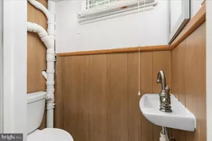 7410 Dickenson St, Springfield, VA 22150 - Photo 21