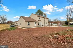 12451 Plowman Ct, Herndon, VA 20170 - Photo 37