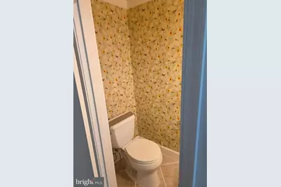 950 Park Avenue, Herndon, VA 20170 - Photo 9