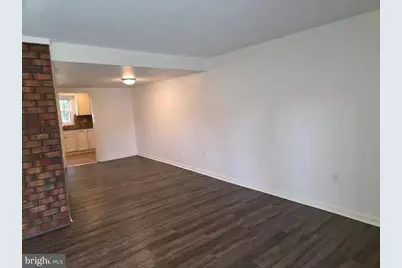 950 Park Avenue, Herndon, VA 20170 - Photo 5
