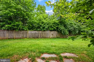 6189 Stonepath Cir, Centreville, VA 20120 - Photo 7