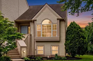 6189 Stonepath Cir, Centreville, VA 20120 - Photo 1