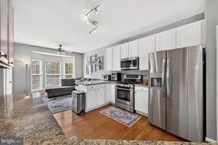 5201 Ballycastle Cir, Alexandria, VA 22315 - Photo 23
