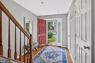 5201 Ballycastle Cir, Alexandria, VA 22315 - Photo 5