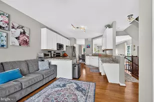 5201 Ballycastle Cir, Alexandria, VA 22315 - Photo 19