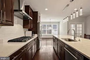 6230 Almerico Pl, Alexandria, VA 22312 - Photo 11