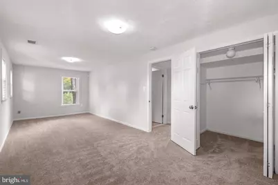9428 Meadow Shire Lane, Great Falls, VA 22066 - Photo 17