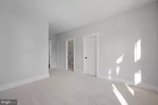 1022 Hillcrest Dr SW, Vienna, VA 22180 - Photo 121