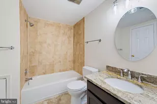 7827 Belleflower Dr, Springfield, VA 22152 - Photo 25