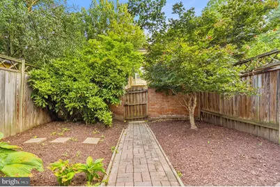 9222 Bailey Lane, Fairfax, VA 22031 - Photo 39