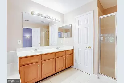 13642 Cedar Run Lane, Herndon, VA 20171 - Photo 7
