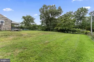 8721 Pohick Rd, Springfield, VA 22153 - Photo 15