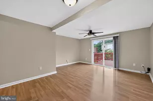 8700 Calvert Cliff Ct, Lorton, VA 22079 - Photo 3
