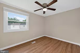 8700 Calvert Cliff Ct, Lorton, VA 22079 - Photo 13