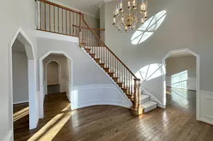 11560 Holly Briar Ln, Great Falls, VA 22066 - Photo 3
