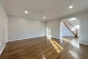 11560 Holly Briar Ln, Great Falls, VA 22066 - Photo 5