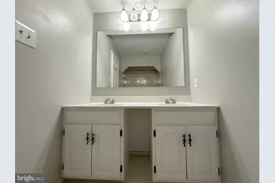 11560 Holly Briar Lane, Great Falls, VA 22066 - Photo 41