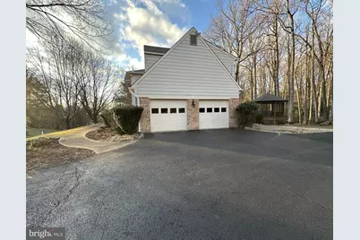 11560 Holly Briar Lane, Great Falls, VA 22066 - Photo 51