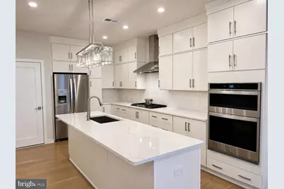 7556 Sawyer Farm Way #1403, McLean, VA 22102 - Photo 3