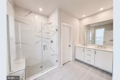 7556 Sawyer Farm Way #1403, McLean, VA 22102 - Photo 9