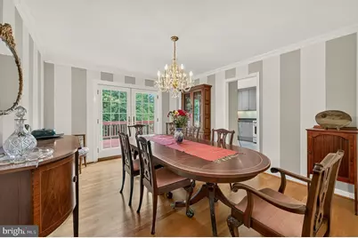 7124 Thrasher Road, McLean, VA 22101 - Photo 9