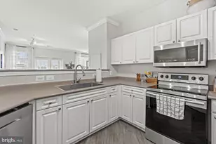 3009 Nicosh Cir, Falls Church, VA 22042 - Photo 5