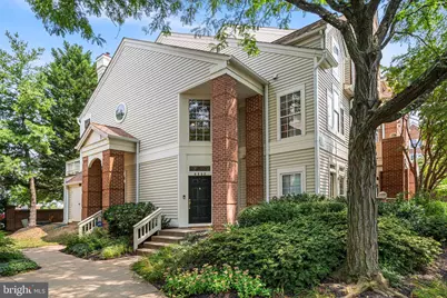 6863 Brindle Heath Way #179, Alexandria, VA 22315 - Photo 1