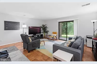 3810 Steppes Court, Falls Church, VA 22041 - Photo 5