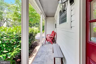 13382 Point Rider Ln, Herndon, VA 20171 - Photo 3