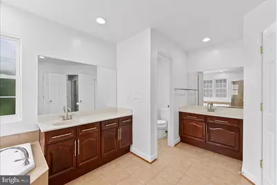 13646 Sweet Woodruff Lane, Centreville, VA 20120 - Photo 39