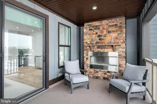 14600 George Carter Way, Chantilly, VA 20151 - Photo 19