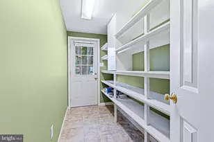 1432 Filene Ct, Vienna, VA 22182 - Photo 31