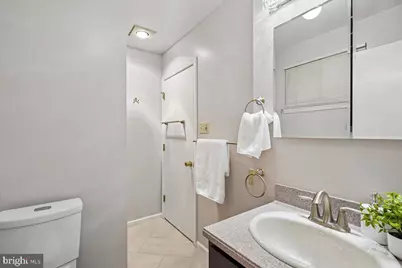 4945 Gainsborough Drive, Fairfax, VA 22032 - Photo 25