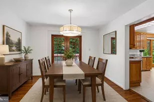 4945 Gainsborough Dr, Fairfax, VA 22032 - Photo 15