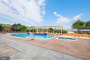 2451 Midtown Ave, Alexandria, VA 22303 - Photo 35