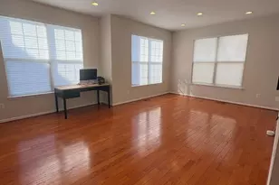 3024 Mainstone Dr, Fairfax, VA 22031 - Photo 5
