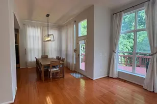 3024 Mainstone Dr, Fairfax, VA 22031 - Photo 3