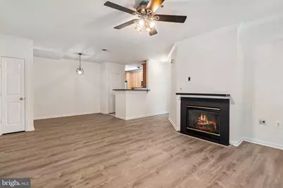 13090 Marcey Creek Road #13090, Herndon, VA 20171 - Photo 5